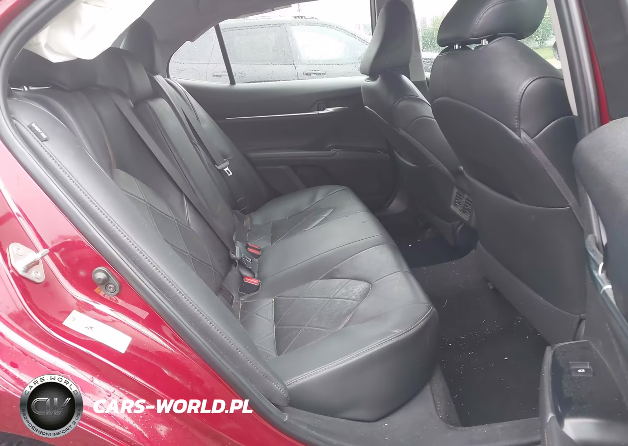 2018 Toyota Camry Xle VIN:4T1B11HK2JU620680 - 8