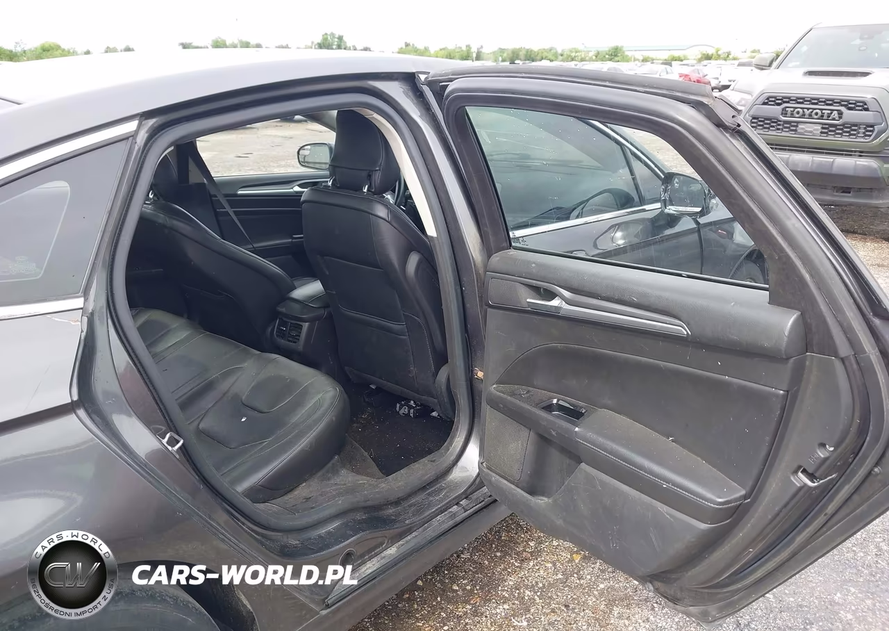 2015 Ford Fusion Titanium VIN:3FA6P0K96FR145849 - 8