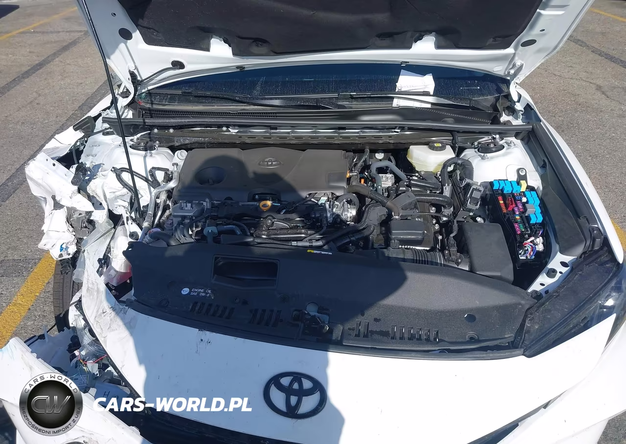 2026 Toyota Camry Le VIN:4T1DAACK5TU209096 - 10