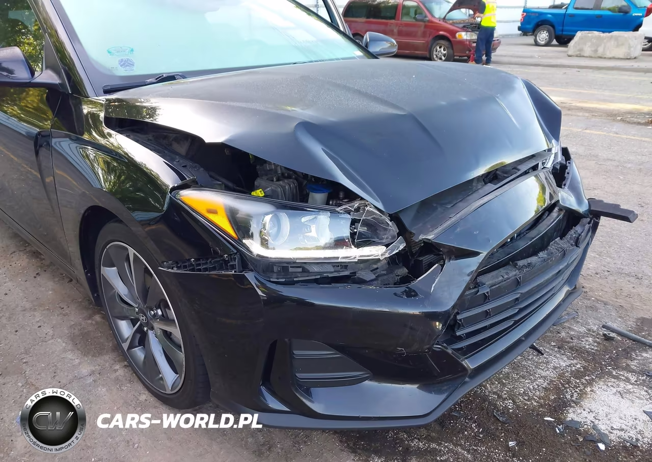 2020 Hyundai Veloster 2.0 Premium VIN:KMHTG6AF2LU028423 - 17