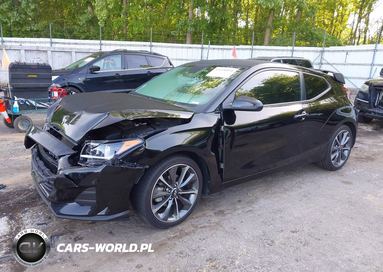 2020 Hyundai Veloster 2.0 Premium VIN:KMHTG6AF2LU028423 - 2