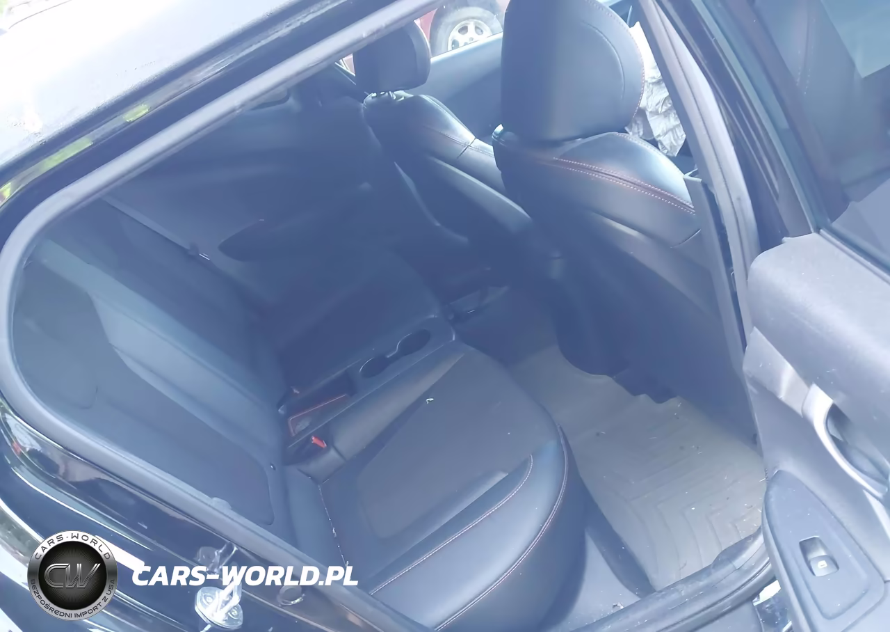 2020 Hyundai Veloster 2.0 Premium VIN:KMHTG6AF2LU028423 - 8