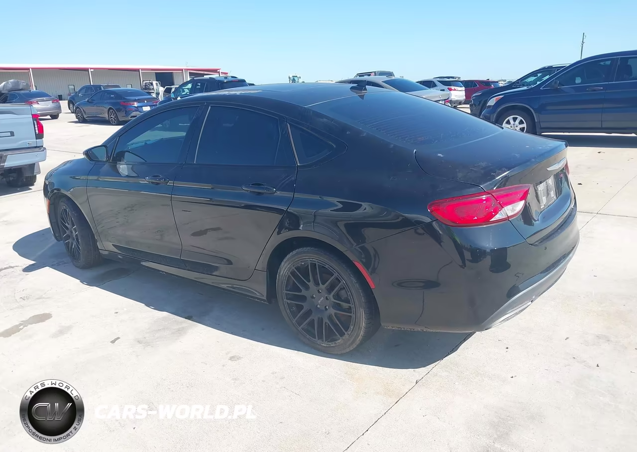2015 Chrysler 200 S VIN:1C3CCCBG7FN551543 - 3