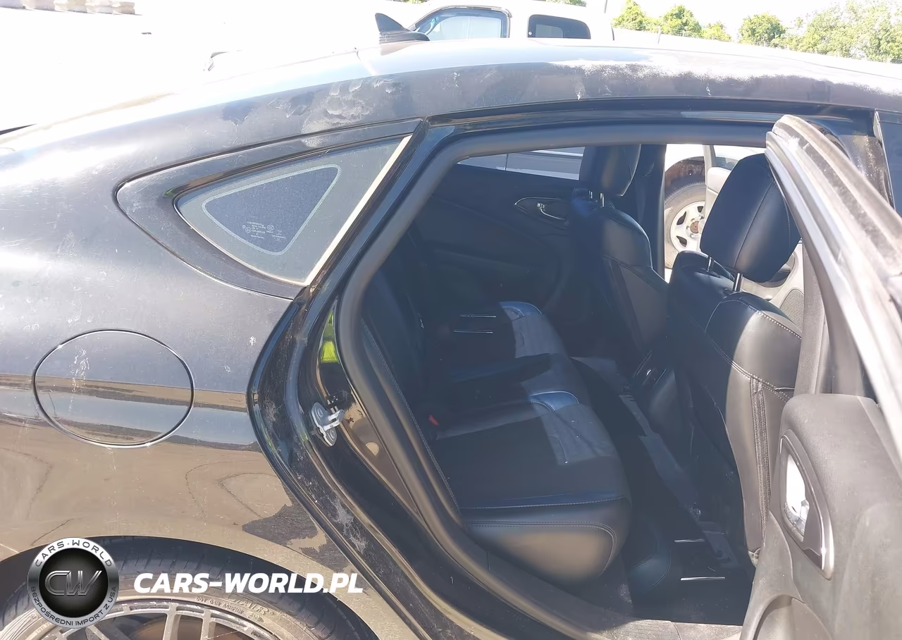 2015 Chrysler 200 S VIN:1C3CCCBG7FN551543 - 8