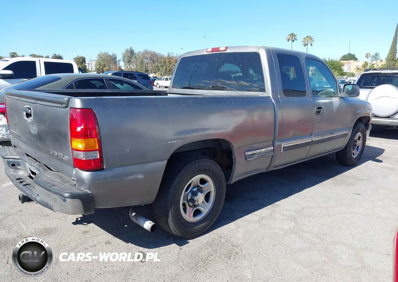 2002 Chevrolet Silverado 1500 Ls VIN:2GCEC19V721352968 - 4