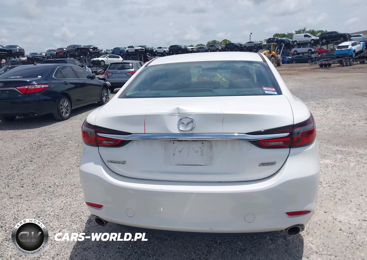 2018 Mazda Mazda6 Touring VIN:JM1GL1VM2J1334999 - 17