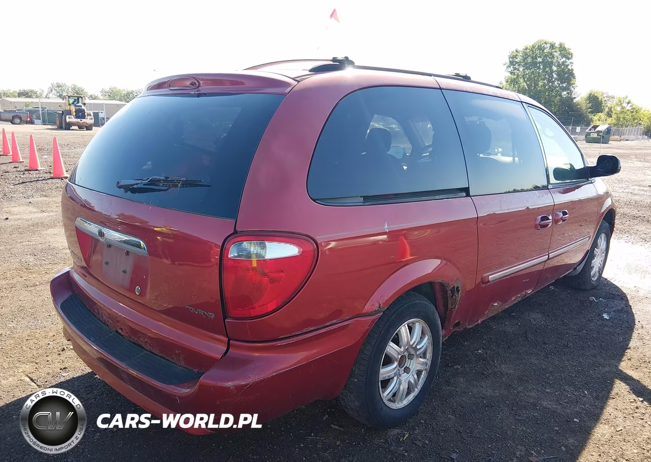 2007 Chrysler Town & Country Touring VIN:2A4GP54LX7R262226 - 4
