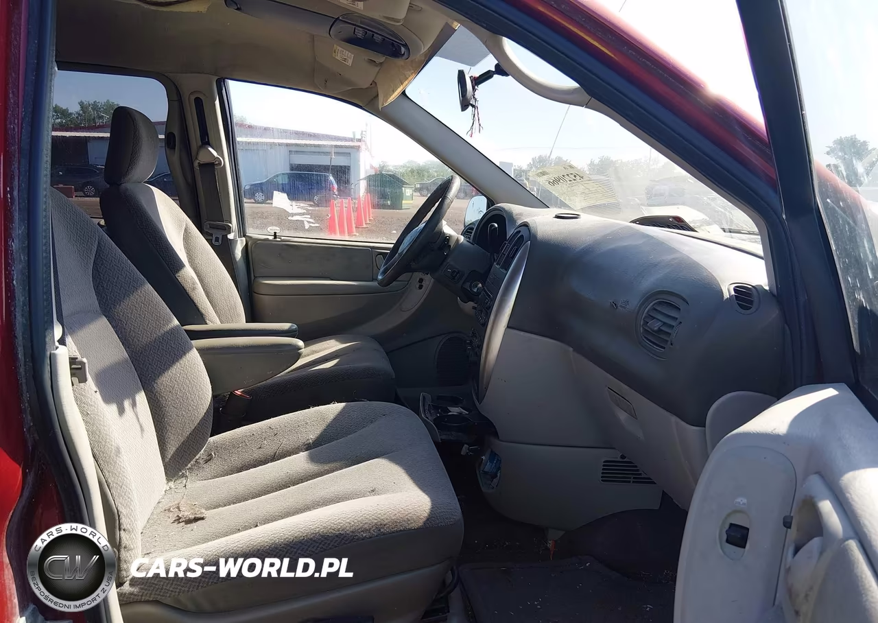2007 Chrysler Town & Country Touring VIN:2A4GP54LX7R262226 - 5
