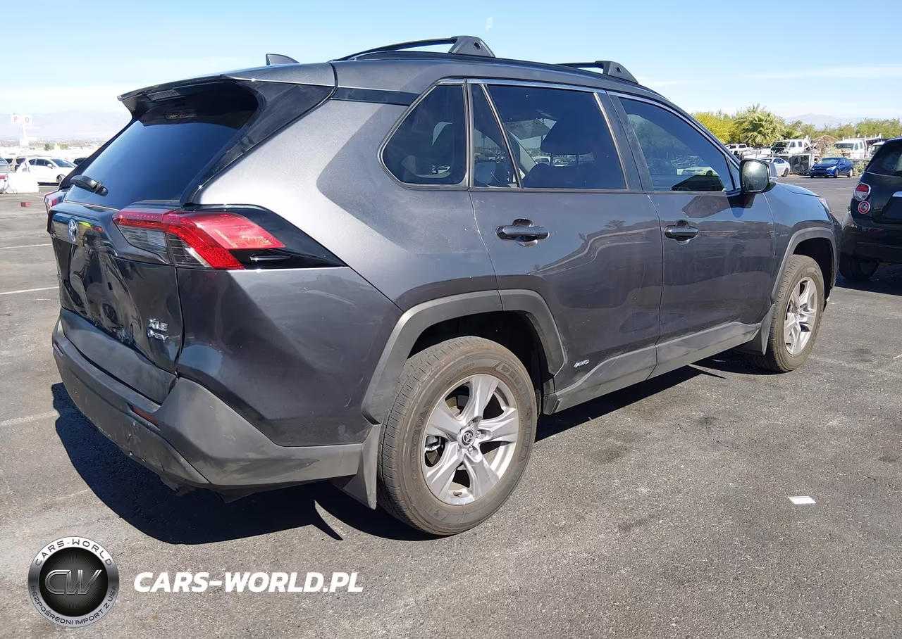 2025 Toyota Rav4 Hybrid Xle VIN:JTMRWRFV3SJ080372 - 4