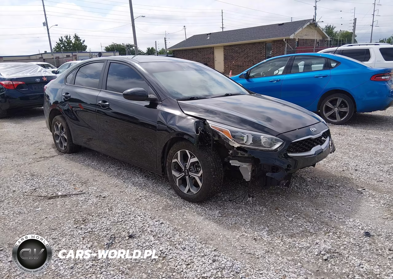 2021 Kia Forte Lxs – zdjęcie 1 z 17