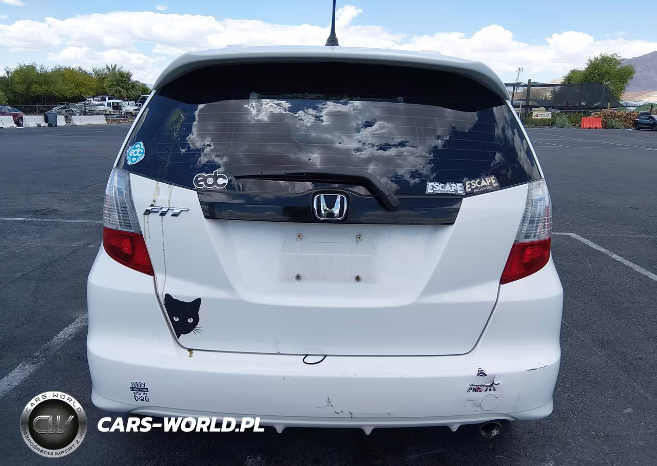 2012 Honda Fit Sport VIN:JHMGE8H51CS007691 - 17