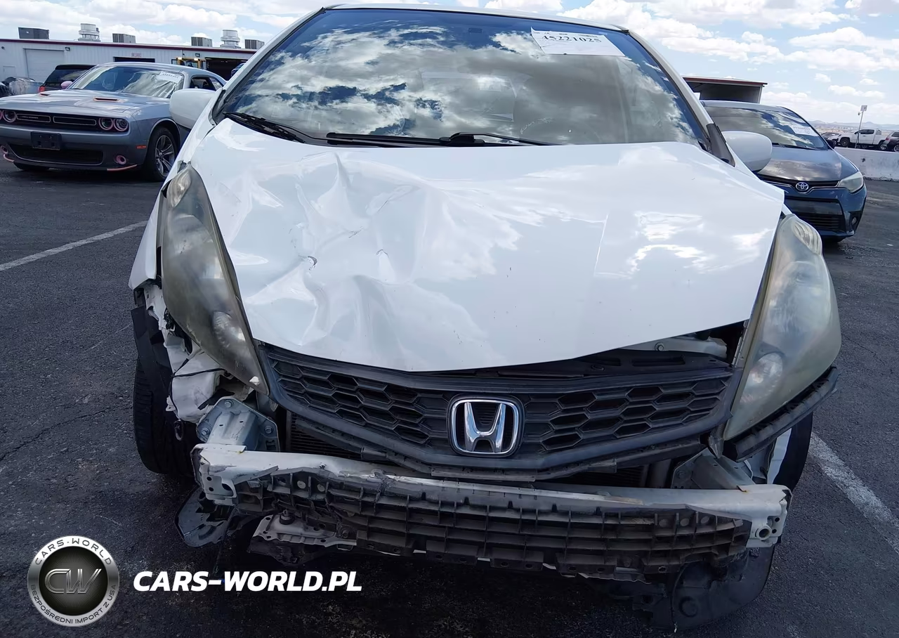 2012 Honda Fit Sport VIN:JHMGE8H51CS007691 - 6