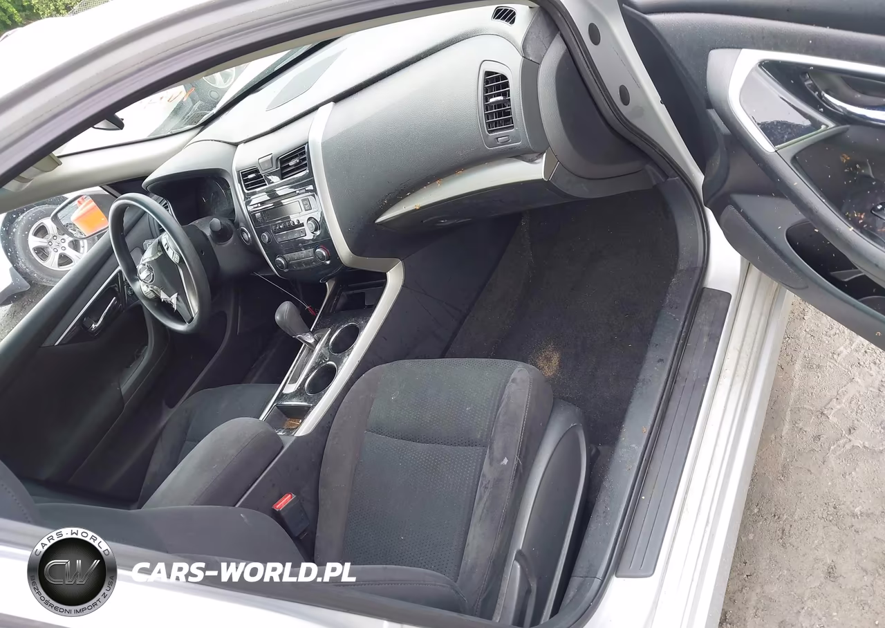 2014 Nissan Altima 2.5 S VIN:1N4AL3AP1EC110348 - 5