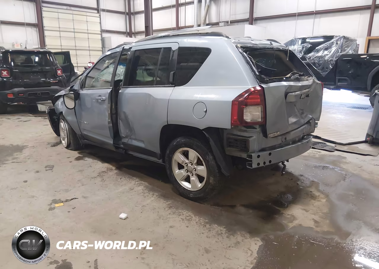 2014 Jeep Compass Sport VIN:1C4NJCBA2ED511199 - 3