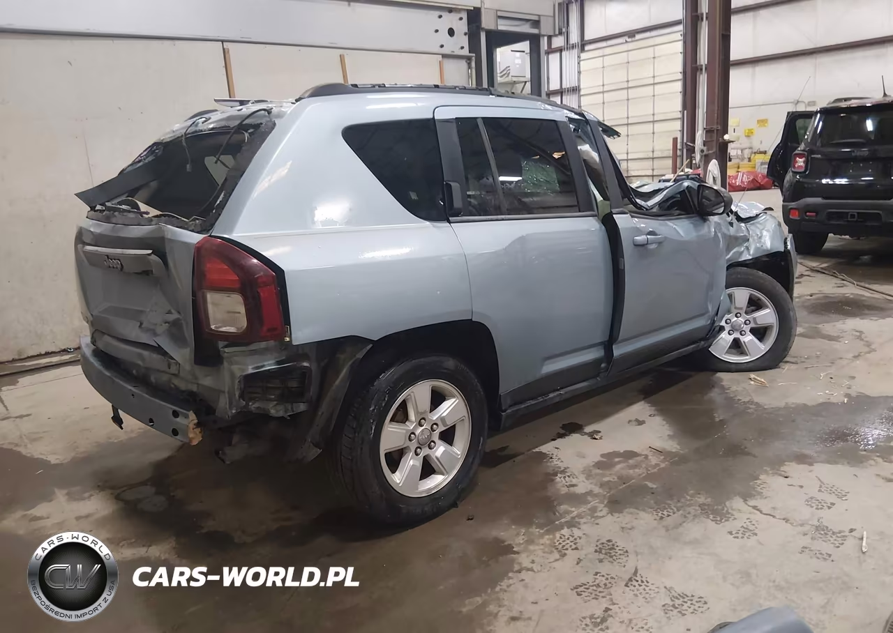 2014 Jeep Compass Sport VIN:1C4NJCBA2ED511199 - 4