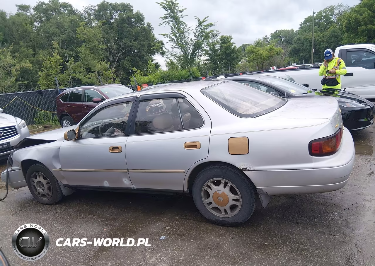1995 Toyota Camry Xle VIN:4T1GK13E2SU084772 - 14