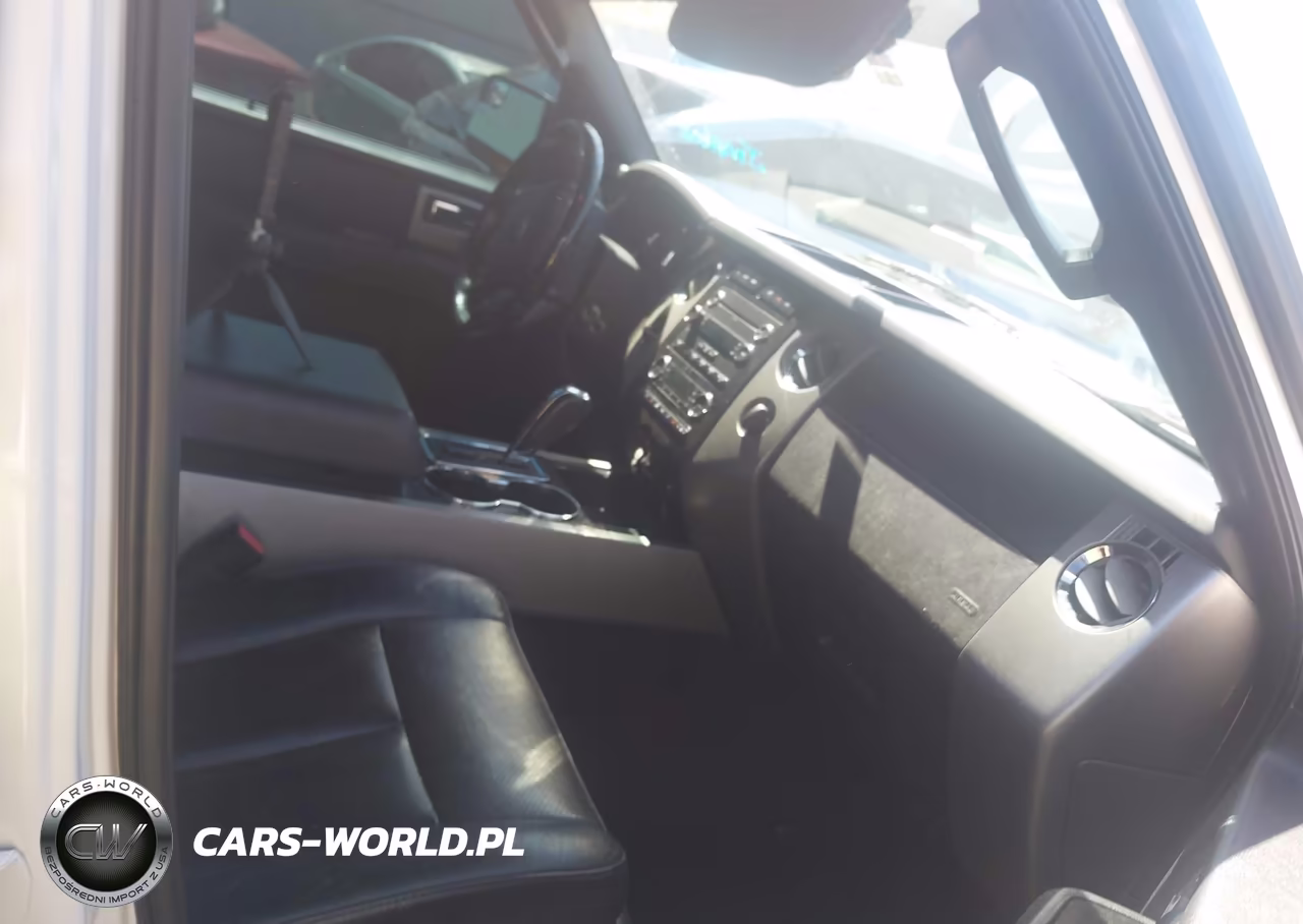 2014 Ford Expedition Limited VIN:1FMJU1K55EEF47682 - 5