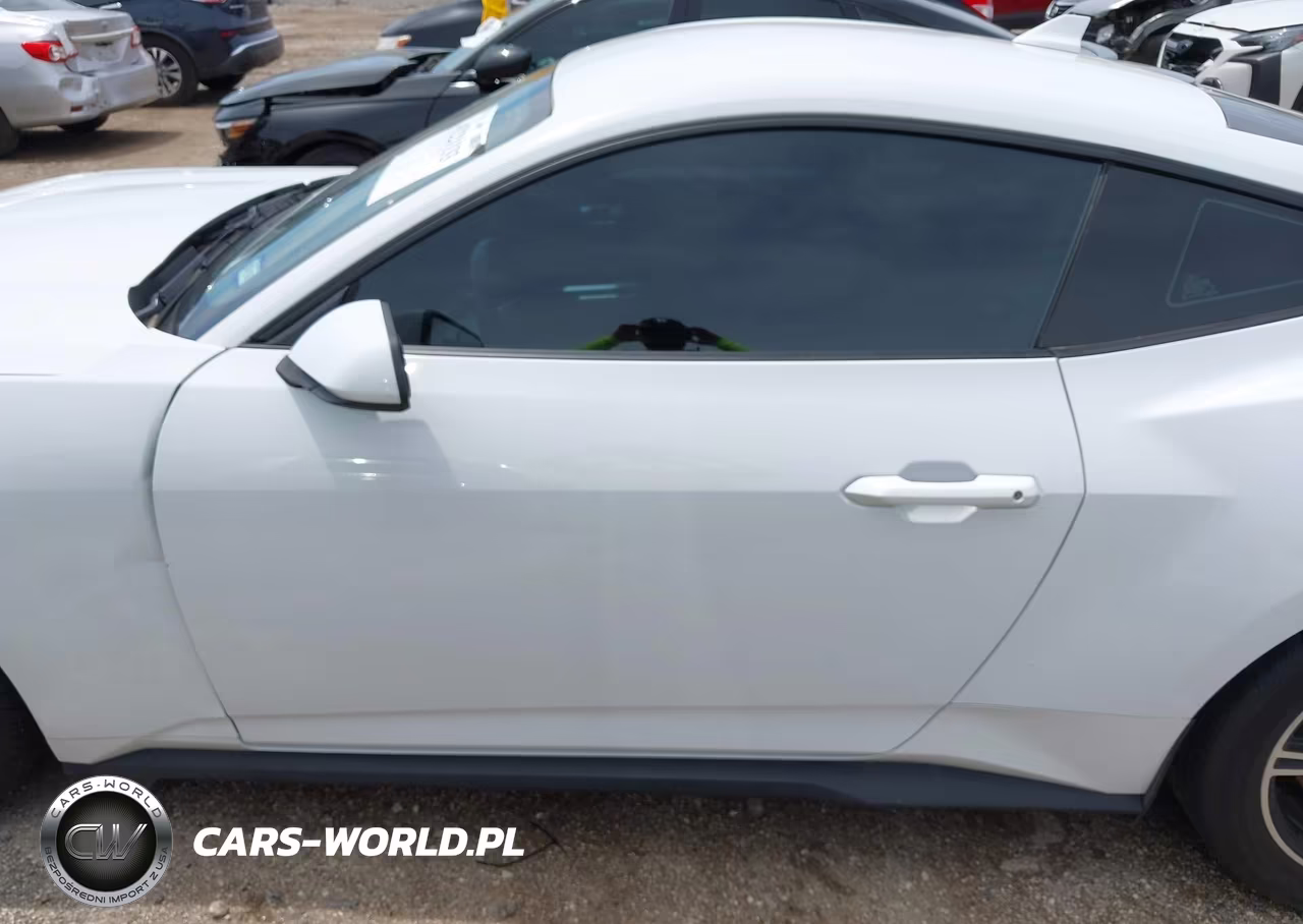 2025 Ford Mustang Ecoboost Fastback VIN:1FA6P8TH6S5124291 - 15