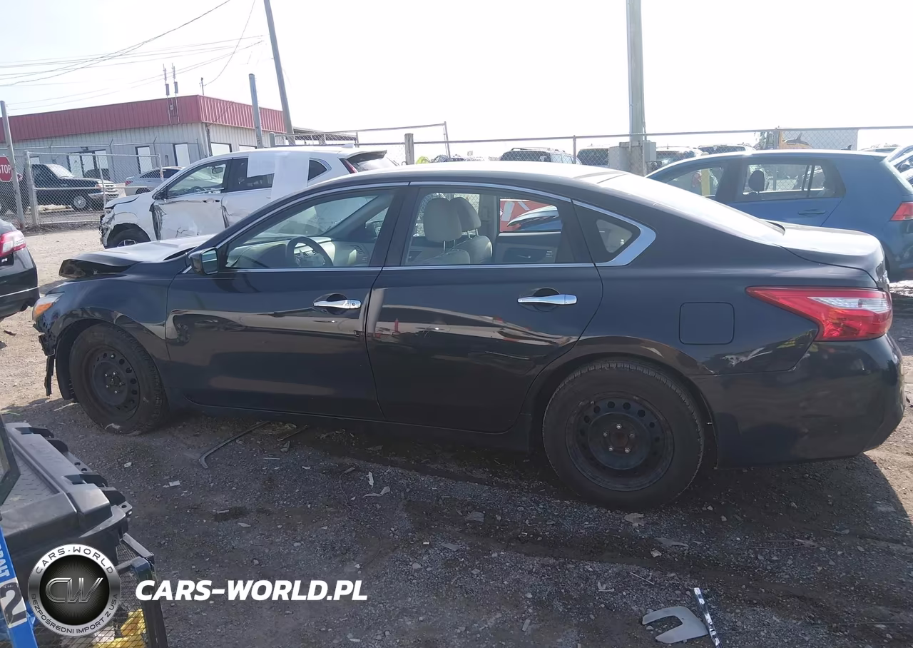 2017 Nissan Altima 2.5 S VIN:1N4AL3AP7HC134531 - 14
