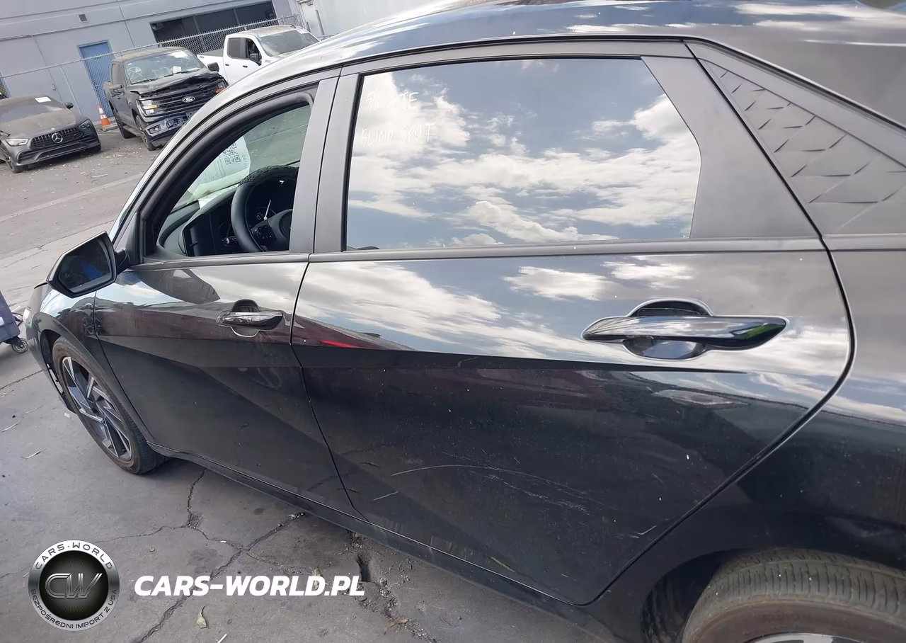 2025 Hyundai Elantra Sel Sport VIN:KMHLM4DG4SU872947 - 15