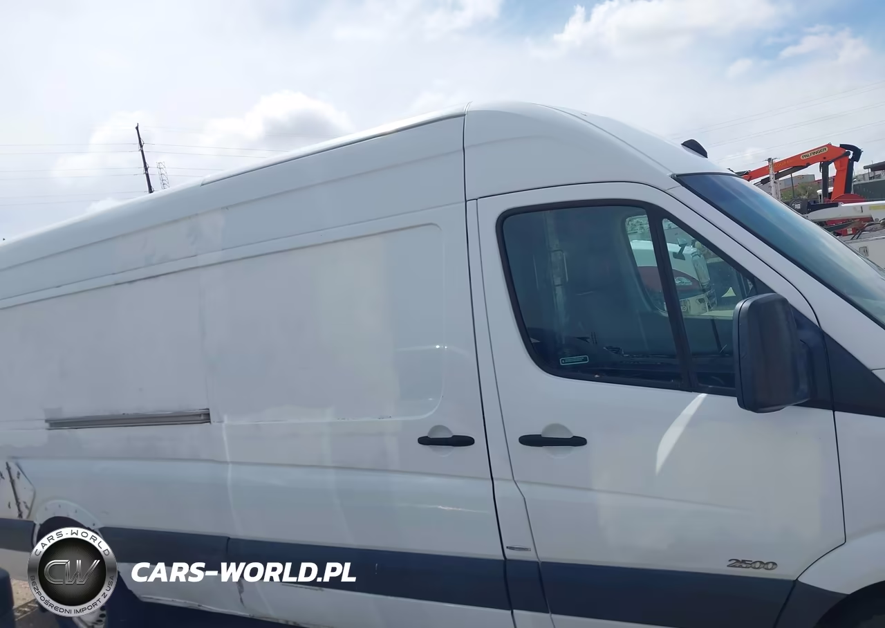 2011 Mercedes-Benz Sprinter 2500 High Roof VIN:WD3PE8CB2B5597647 - 13