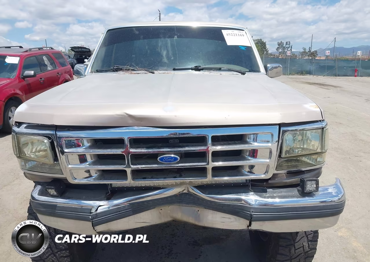 1992 Ford F250 VIN:1FTHX26G8NKB04410 - 12