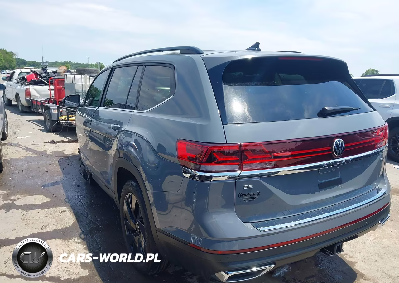 2026 Volkswagen Atlas Se With Technology VIN:1V2HN2CA8TC558099 - 3