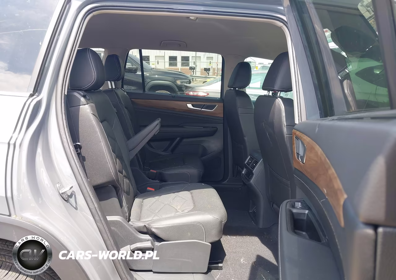 2026 Volkswagen Atlas Se With Technology VIN:1V2HN2CA8TC558099 - 8