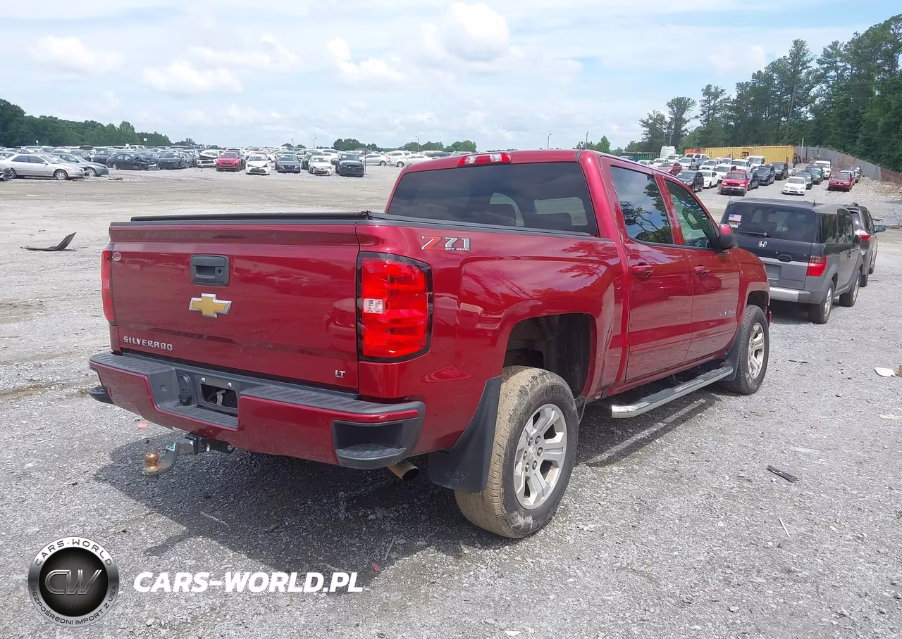 2018 Chevrolet Silverado 1500 2Lt VIN:3GCUKREC6JG391154 - 4