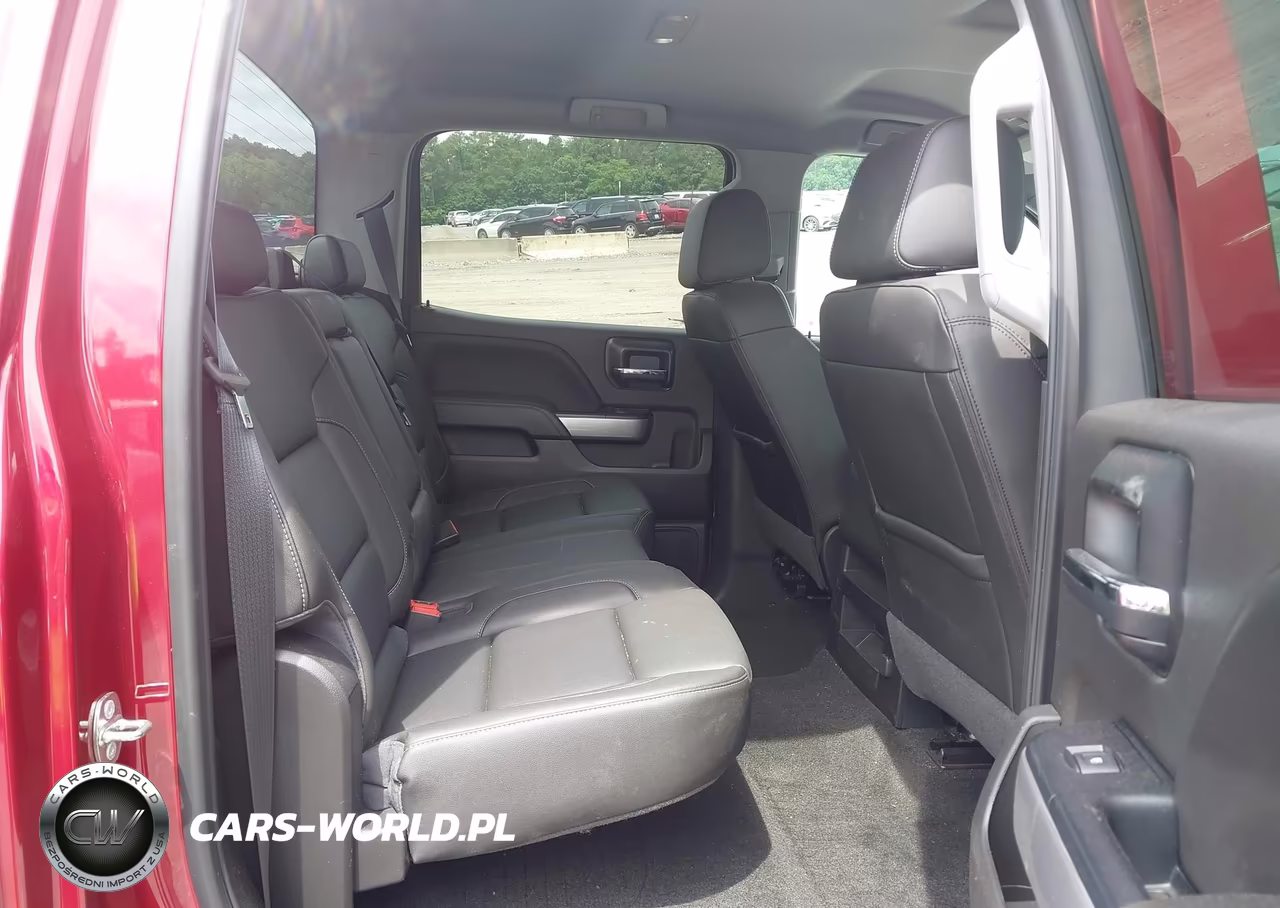 2018 Chevrolet Silverado 1500 2Lt VIN:3GCUKREC6JG391154 - 8