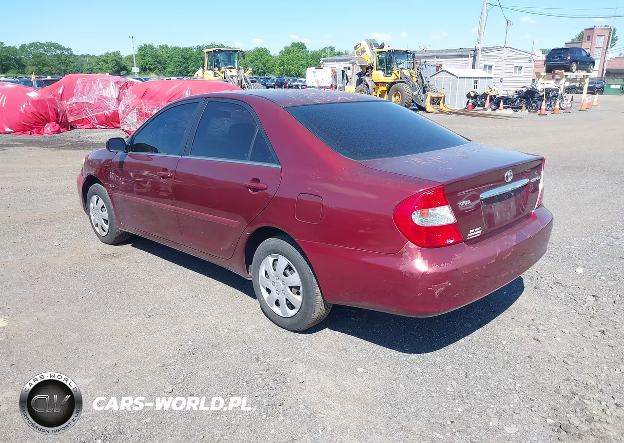 2011 Toyota Camry Le VIN:4T1BE32K84U305380 - 3