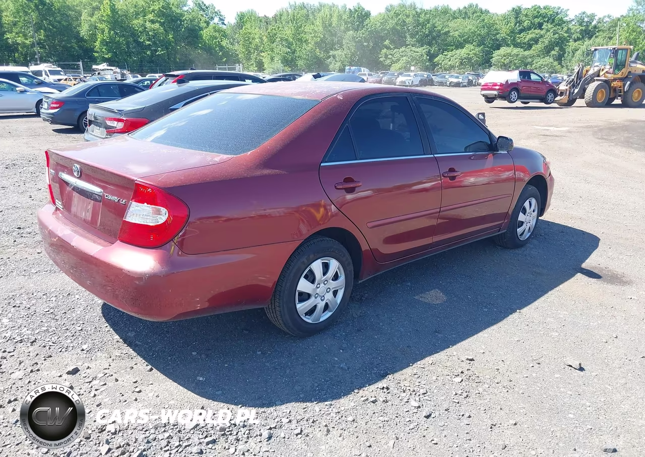 2011 Toyota Camry Le VIN:4T1BE32K84U305380 - 4