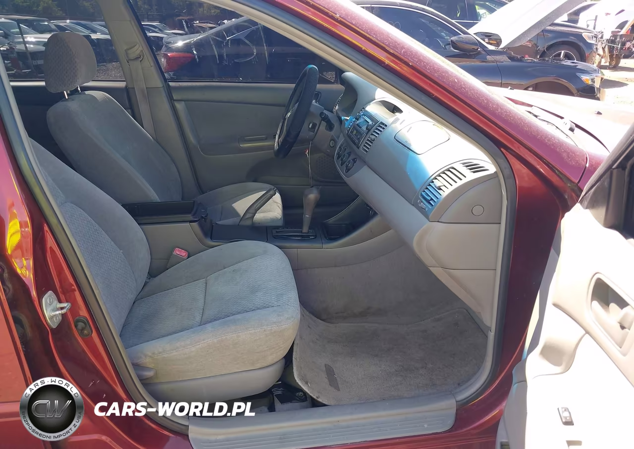 2011 Toyota Camry Le VIN:4T1BE32K84U305380 - 5
