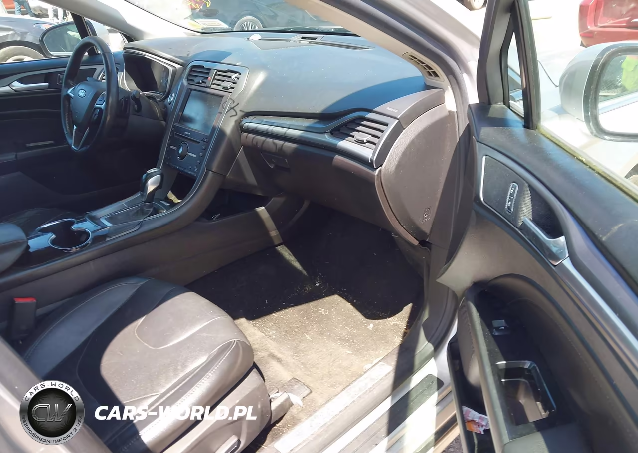 2016 Ford Fusion Titanium VIN:3FA6P0K90GR209515 - 5