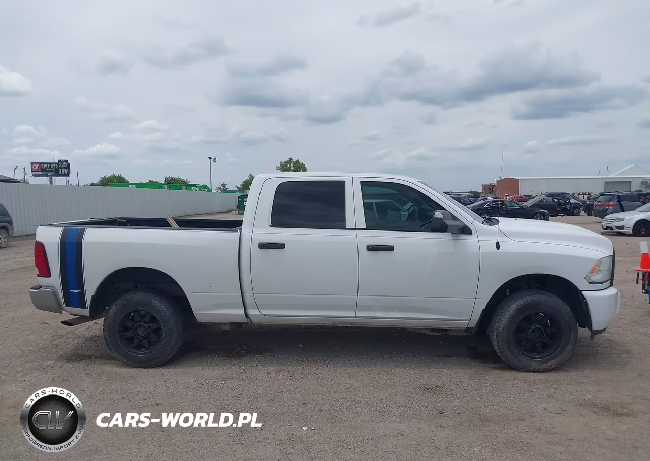 2017 Ram 2500 Tradesman 4X2 6'4 Box VIN:3C6TR4CT6HG624061 - 13