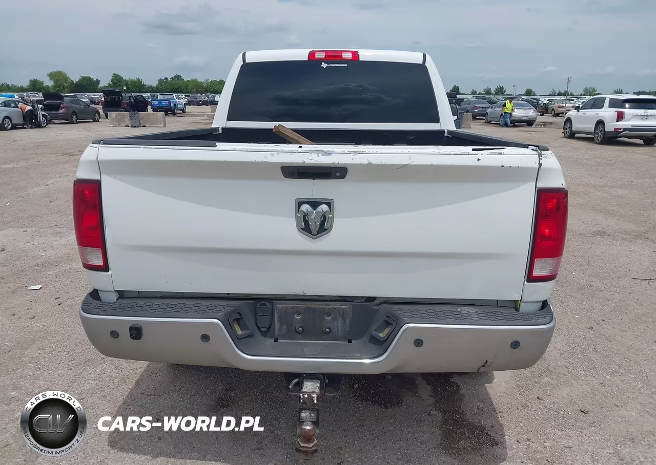 2017 Ram 2500 Tradesman 4X2 6'4 Box VIN:3C6TR4CT6HG624061 - 16
