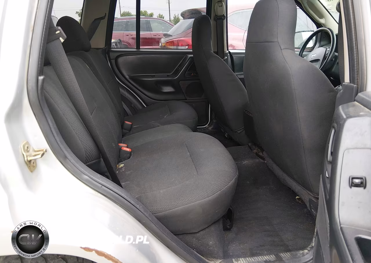 2004 Jeep Grand Cherokee Laredo VIN:1J4GW48S54C302358 - 8