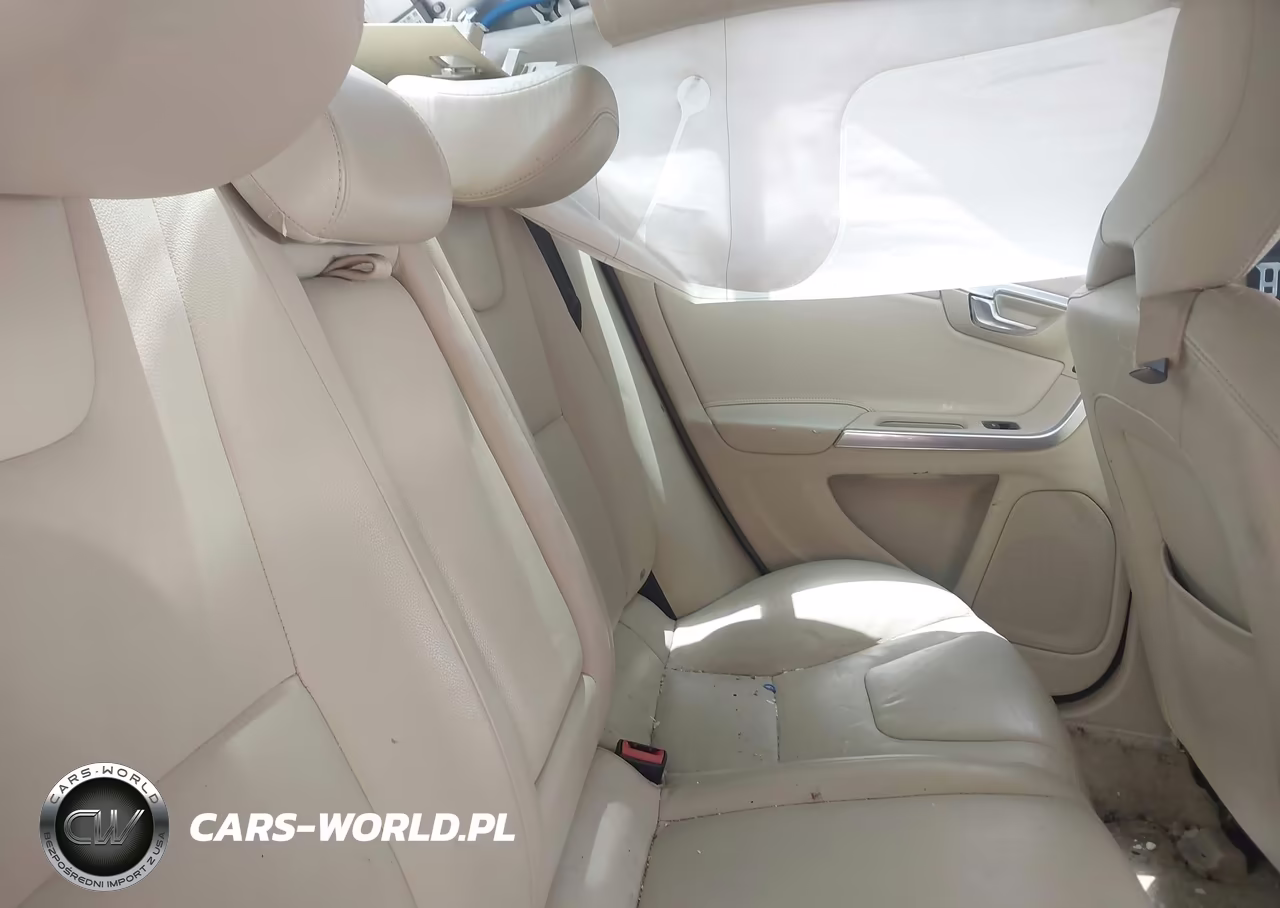 2015 Volvo S60 T5 Premier VIN:YV140MFK6F2366540 - 8