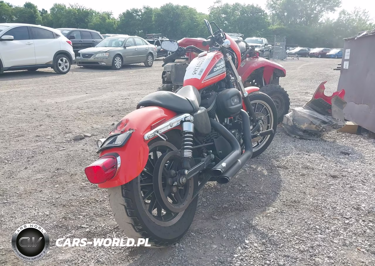 2006 Harley-Davidson Xl883 R VIN:1HD4CKM116K440697 - 4