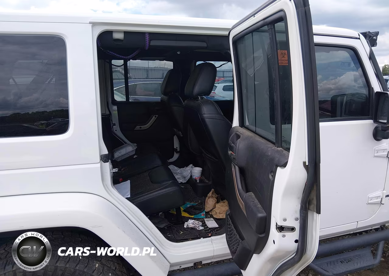 2016 Jeep Wrangler Unlimited 75Th Anniversary VIN:1C4BJWEG2GL285095 - 8