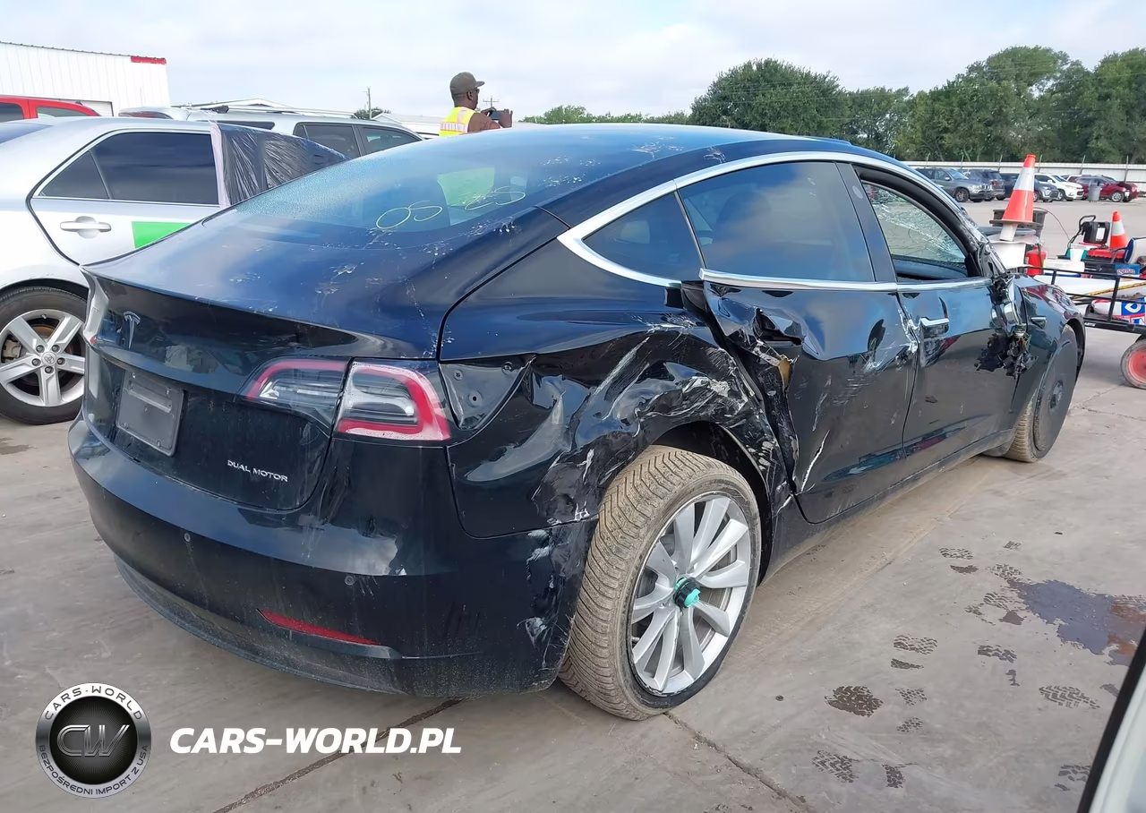 2020 Tesla Model 3 Long Range Dual Motor All-Wheel Drive VIN:5YJ3E1EB8LF666270 - 4