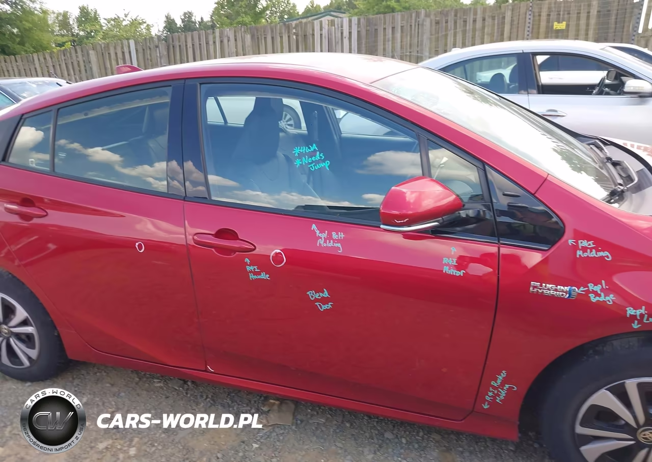 2017 Toyota Prius Prime Advanced VIN:JTDKARFP5H3047579 - 14