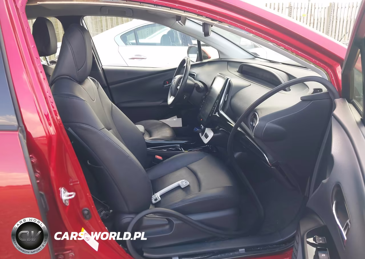 2017 Toyota Prius Prime Advanced VIN:JTDKARFP5H3047579 - 5