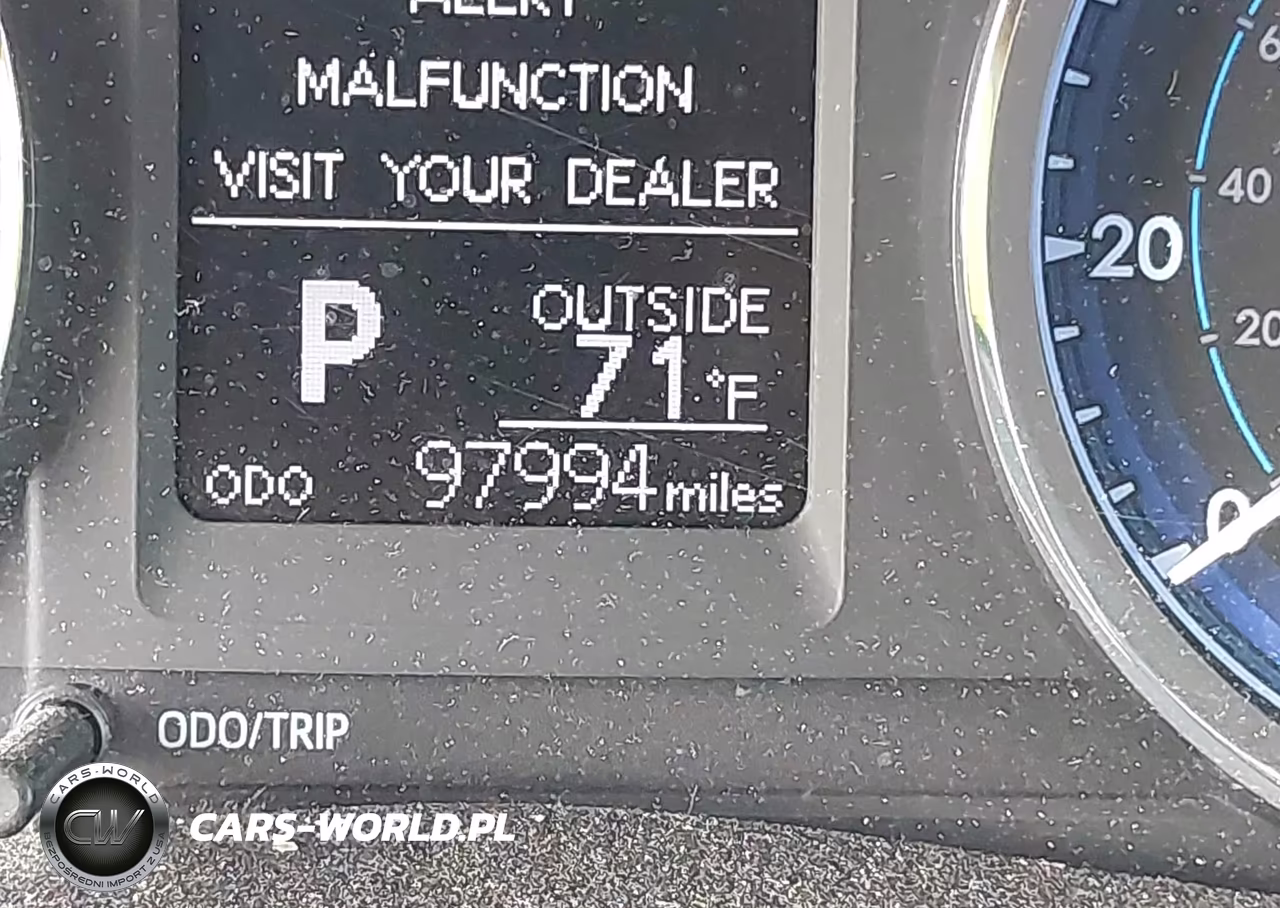 2018 Toyota Corolla Le VIN:5YFBURHE6JP839143 - 15