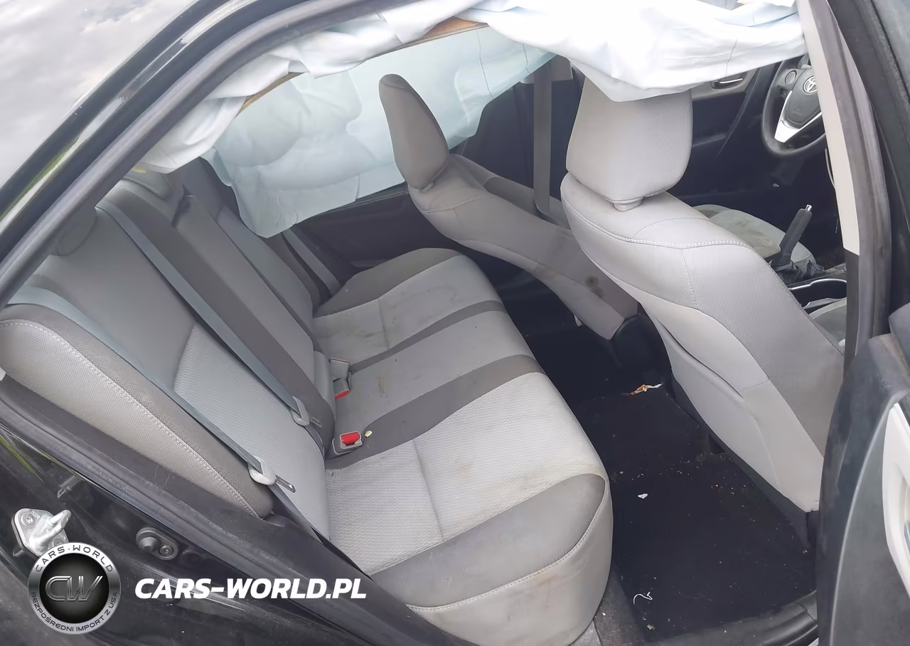 2018 Toyota Corolla Le VIN:5YFBURHE6JP839143 - 8