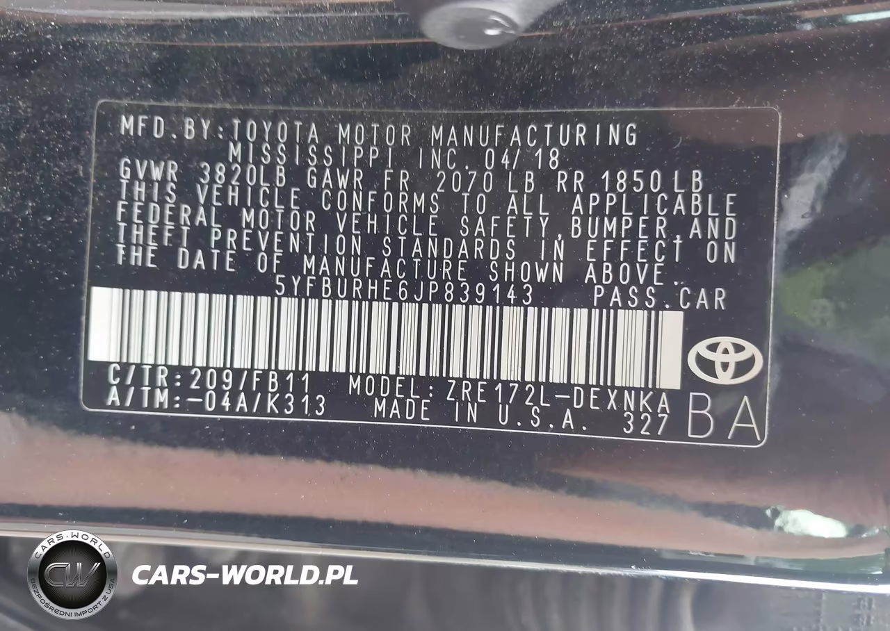 2018 Toyota Corolla Le VIN:5YFBURHE6JP839143 - 9