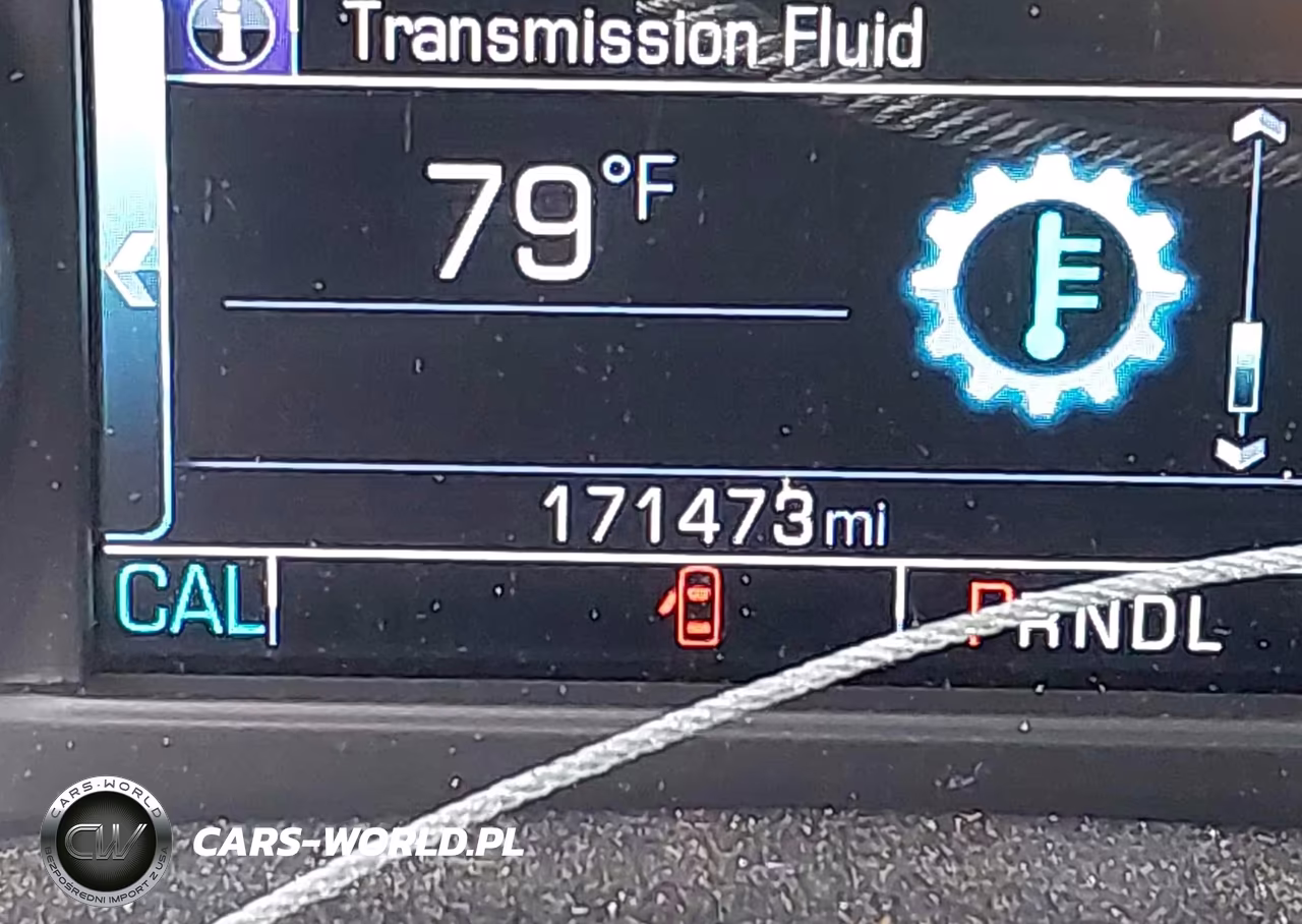 2018 Chevrolet Silverado 1500 2Lt VIN:1GCVKREC5JZ372860 - 16