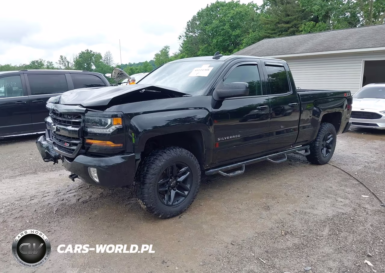 2018 Chevrolet Silverado 1500 2Lt VIN:1GCVKREC5JZ372860 - 2