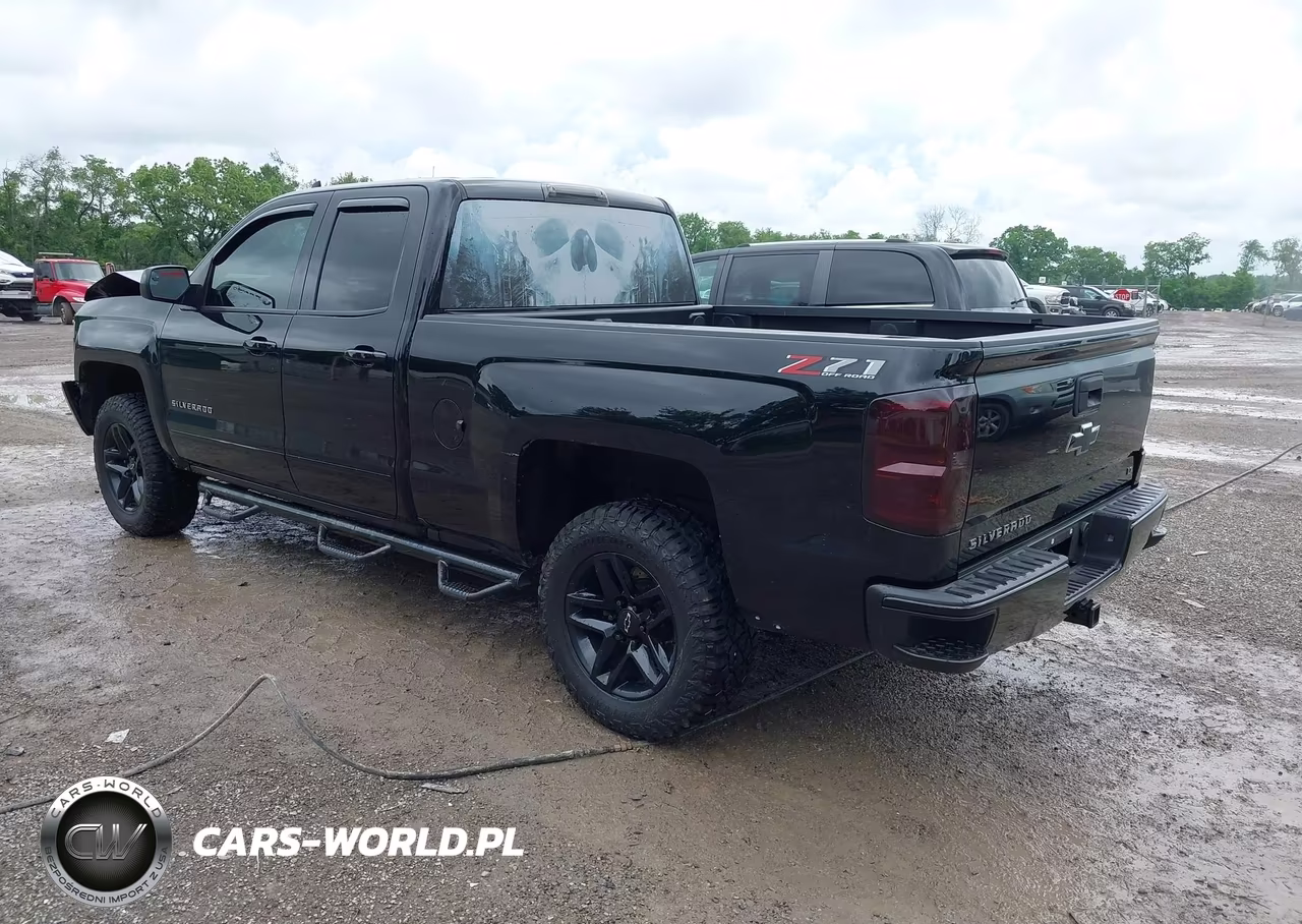 2018 Chevrolet Silverado 1500 2Lt VIN:1GCVKREC5JZ372860 - 3