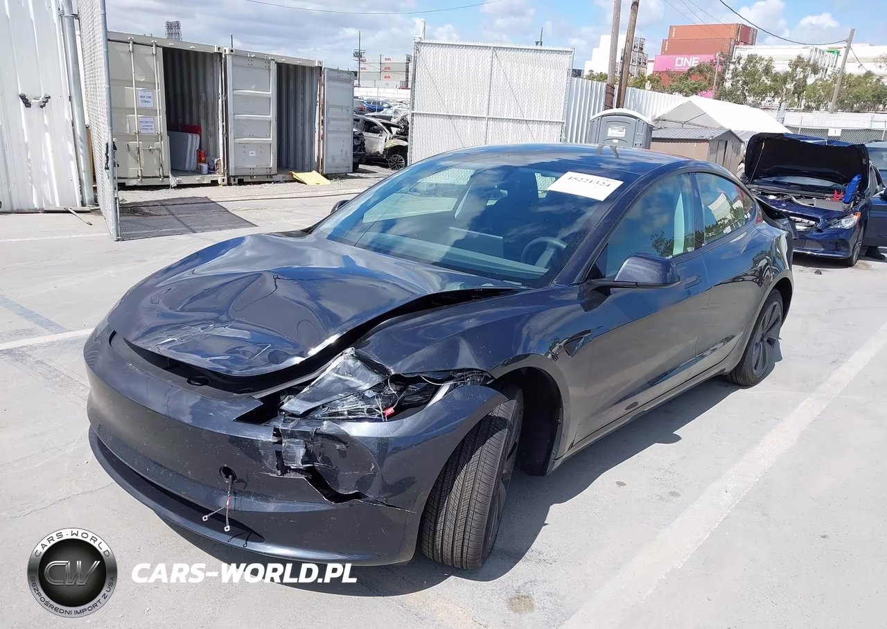 2025 Tesla Model 3 Long Range Rear-Wheel Drive-Standard Rear-Wheel Drive VIN:5YJ3E1EA1SF920925 - 2